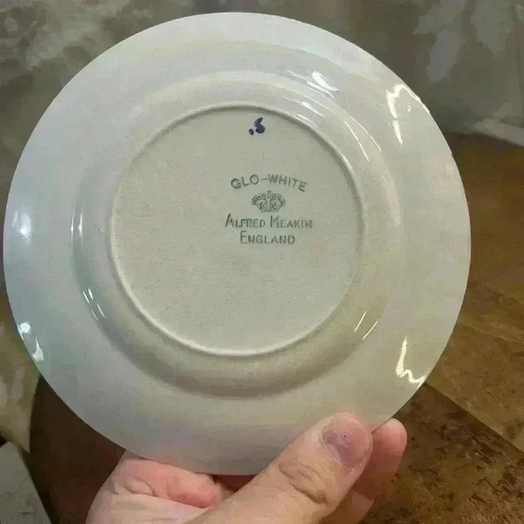 Vintage Alfred Meakin Blue Floral Plate - Picture 3 of 3